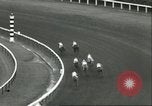 Standbild Monmouth Handicap Rennen Oceanport New Jersey USA, 1956, aus Sekunde 26 historischem Filmmaterial Videoclip 65675064634