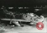 Standbild F-86 Sabre Kampfflugzeuge Japan, 1956, aus Sekunde 20 historischem Filmmaterial Videoclip 65675064639