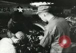 Standbild F-86 Sabre Kampfflugzeuge Japan, 1956, aus Sekunde 25 historischem Filmmaterial Videoclip 65675064639
