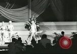 Standbild Miss Universe Schönheitswettbewerb California United States USA, 1956, aus Sekunde 41 historischem Filmmaterial Videoclip 65675064640