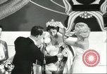 Standbild Miss Universe Schönheitswettbewerb California United States USA, 1956, aus Sekunde 56 historischem Filmmaterial Videoclip 65675064640
