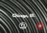 Standbild Auto und Motorrad Stunt Show Chicago Illinois USA, 1956, aus Sekunde 5 historischem Filmmaterial Videoclip 65675064641