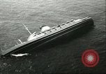 Standbild italienischen Liner Andrea Doria Nantucket Massachusetts USA, 1956, aus Sekunde 25 historischem Filmmaterial Videoclip 65675064642