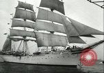 Standbild Statsraad Lehmkuhl New York United States USA, 1956, aus Sekunde 28 historischem Filmmaterial Videoclip 65675064643