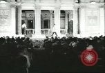 Image Défilé Italie, 1956, de la seconde 9 séquences d'archives historiques vidéo 65675064645