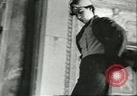 Image Défilé Italie, 1956, de la seconde 21 séquences d'archives historiques vidéo 65675064645