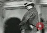 Image Défilé Italie, 1956, de la seconde 23 séquences d'archives historiques vidéo 65675064645