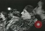 Image Défilé Italie, 1956, de la seconde 27 séquences d'archives historiques vidéo 65675064645
