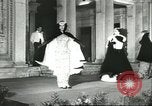 Image Défilé Italie, 1956, de la seconde 46 séquences d'archives historiques vidéo 65675064645