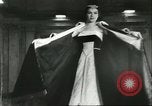 Image Défilé Italie, 1956, de la seconde 54 séquences d'archives historiques vidéo 65675064645