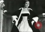 Image Défilé Italie, 1956, de la seconde 56 séquences d'archives historiques vidéo 65675064645