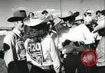 Standbild 8 National High School Meisterschafts Rodeo Reno Nevada USA, 1956, aus Sekunde 6 historischem Filmmaterial Videoclip 65675064652