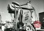Standbild 8 National High School Meisterschafts Rodeo Reno Nevada USA, 1956, aus Sekunde 12 historischem Filmmaterial Videoclip 65675064652
