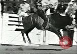 Standbild 8 National High School Meisterschafts Rodeo Reno Nevada USA, 1956, aus Sekunde 28 historischem Filmmaterial Videoclip 65675064652