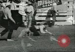 Standbild 8 National High School Meisterschafts Rodeo Reno Nevada USA, 1956, aus Sekunde 40 historischem Filmmaterial Videoclip 65675064652