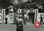 Standbild 8 National High School Meisterschafts Rodeo Reno Nevada USA, 1956, aus Sekunde 49 historischem Filmmaterial Videoclip 65675064652