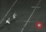 Standbild Fußballspiel California United States USA, 1956, aus Sekunde 27 historischem Filmmaterial Videoclip 65675064657
