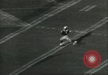 Standbild Fußballspiel California United States USA, 1956, aus Sekunde 46 historischem Filmmaterial Videoclip 65675064657