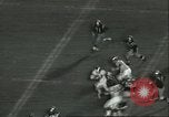Standbild Fußballspiel California United States USA, 1956, aus Sekunde 56 historischem Filmmaterial Videoclip 65675064657