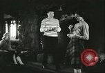 Standbild 1950Winter Mode in Amerika Bear Mountain New York USA, 1956, aus Sekunde 18 historischem Filmmaterial Videoclip 65675064662