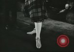 Standbild 1950Winter Mode in Amerika Bear Mountain New York USA, 1956, aus Sekunde 20 historischem Filmmaterial Videoclip 65675064662