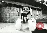 Standbild 1950Winter Mode in Amerika Bear Mountain New York USA, 1956, aus Sekunde 56 historischem Filmmaterial Videoclip 65675064662