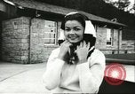 Standbild 1950Winter Mode in Amerika Bear Mountain New York USA, 1956, aus Sekunde 57 historischem Filmmaterial Videoclip 65675064662