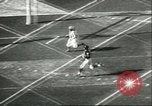 Standbild Fußballspiel California United States USA, 1956, aus Sekunde 13 historischem Filmmaterial Videoclip 65675064663