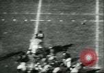 Standbild Fußballspiel California United States USA, 1956, aus Sekunde 20 historischem Filmmaterial Videoclip 65675064663