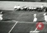 Standbild Fußballspiel California United States USA, 1956, aus Sekunde 36 historischem Filmmaterial Videoclip 65675064663