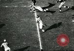 Standbild Fußballspiel California United States USA, 1956, aus Sekunde 42 historischem Filmmaterial Videoclip 65675064663