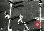 Standbild Fußballspiel California United States USA, 1956, aus Sekunde 43 historischem Filmmaterial Videoclip 65675064663