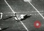 Standbild Fußballspiel California United States USA, 1956, aus Sekunde 59 historischem Filmmaterial Videoclip 65675064663