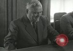 Image dignitaire Moscou Union Soviétique, 1956, de la seconde 56 séquences d'archives historiques vidéo 65675064668