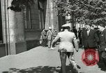 Immagine di Dignitario Mosca Unione Sovietica, 1956, secondo 27 filmato di repertorio 65675064669