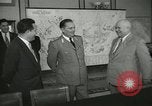 Immagine di Dignitario Mosca Unione Sovietica, 1956, secondo 36 filmato di repertorio 65675064669