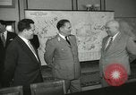 Immagine di Dignitario Mosca Unione Sovietica, 1956, secondo 39 filmato di repertorio 65675064669