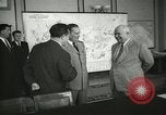 Immagine di Dignitario Mosca Unione Sovietica, 1956, secondo 50 filmato di repertorio 65675064669