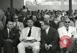 Standbild ägyptischen Streitkräfte paradieren in Platz der Republik Kairo Ägypten, 1956, aus Sekunde 32 historischem Filmmaterial Videoclip 65675064673