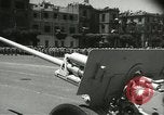 Standbild ägyptischen Streitkräfte paradieren in Platz der Republik Kairo Ägypten, 1956, aus Sekunde 39 historischem Filmmaterial Videoclip 65675064673