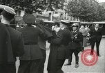 Standbild Ausschreitungen Frankreich, 1950, aus Sekunde 56 historischem Filmmaterial Videoclip 65675064674