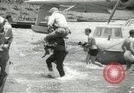 Standbild Air rescue United States USA, 1956, aus Sekunde 32 historischem Filmmaterial Videoclip 65675064678