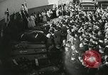 Standbild Bombe beschädigte Gebäude Europa, 1955, aus Sekunde 7 historischem Filmmaterial Videoclip 65675064679