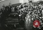 Standbild Bombe beschädigte Gebäude Europa, 1955, aus Sekunde 10 historischem Filmmaterial Videoclip 65675064679