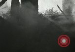 Standbild Bombe beschädigte Gebäude Europa, 1955, aus Sekunde 28 historischem Filmmaterial Videoclip 65675064679