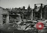 Standbild Bombe beschädigte Gebäude Europa, 1955, aus Sekunde 51 historischem Filmmaterial Videoclip 65675064679