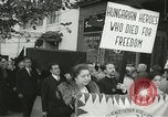 Standbild ungarische Revolution Ungarn, 1956, aus Sekunde 12 historischem Filmmaterial Videoclip 65675064681