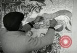 Standbild Demonstrationen auf der Straße Hegyeshalom Ungarn, 1956, aus Sekunde 16 historischem Filmmaterial Videoclip 65675064683
