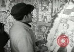 Standbild Demonstrationen auf der Straße Hegyeshalom Ungarn, 1956, aus Sekunde 23 historischem Filmmaterial Videoclip 65675064683