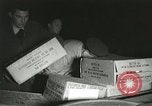 Standbild Demonstrationen auf der Straße Hegyeshalom Ungarn, 1956, aus Sekunde 48 historischem Filmmaterial Videoclip 65675064683